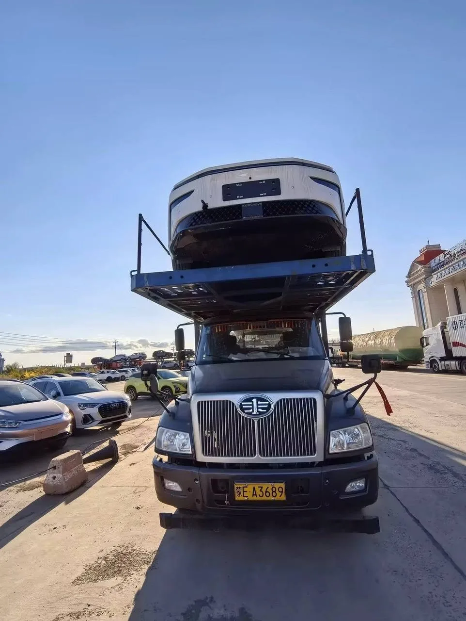 Автомобили наших клиентов уже в пути! 🚘