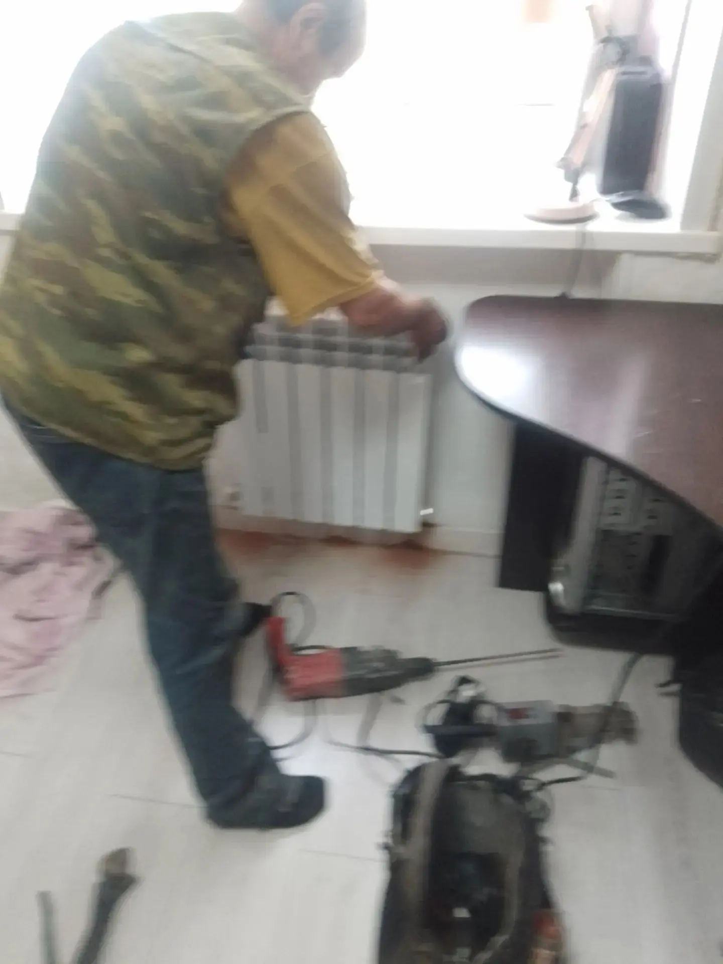пр. Октябрьский,1 ремонт системы отопления