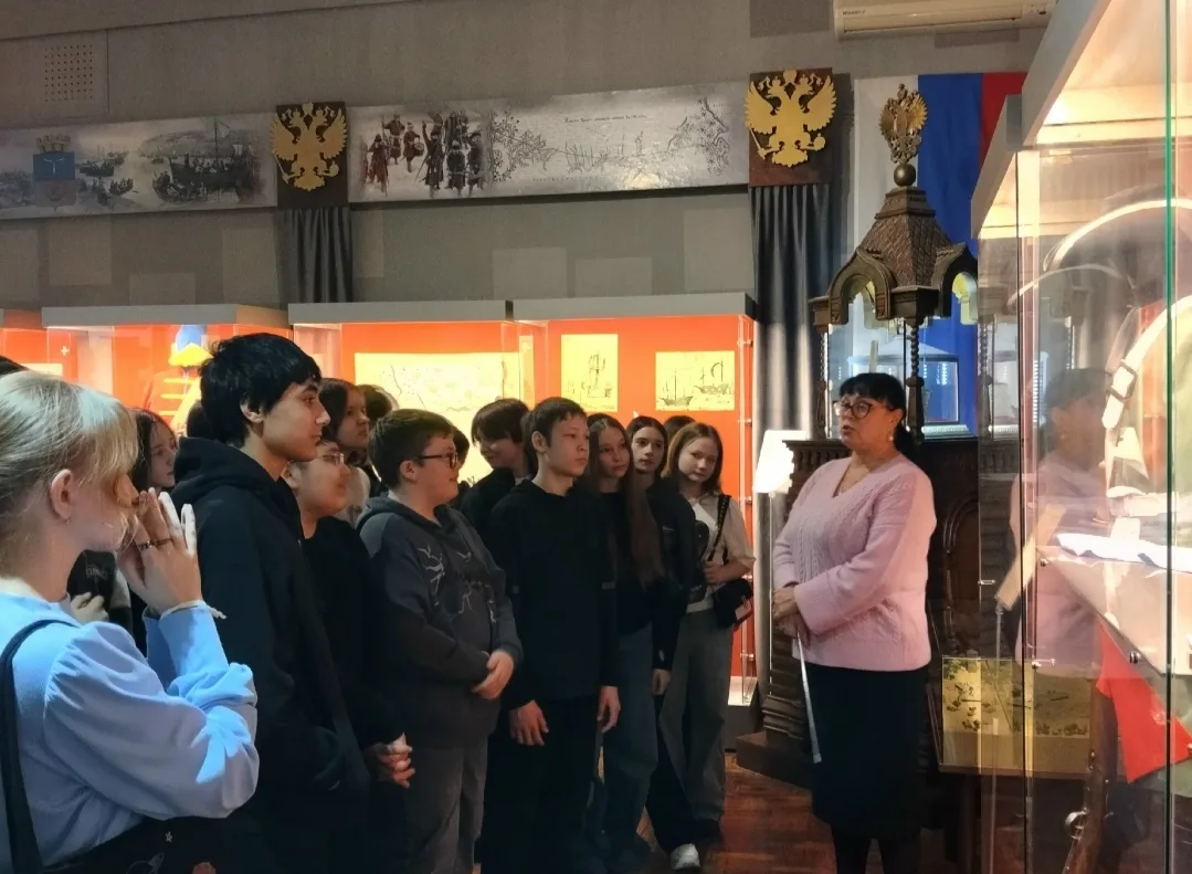 💥Экскурсия в Краеведческий музей: путешествие в историю родного края   👥Ученики 7‑х классов МОУ СШ №