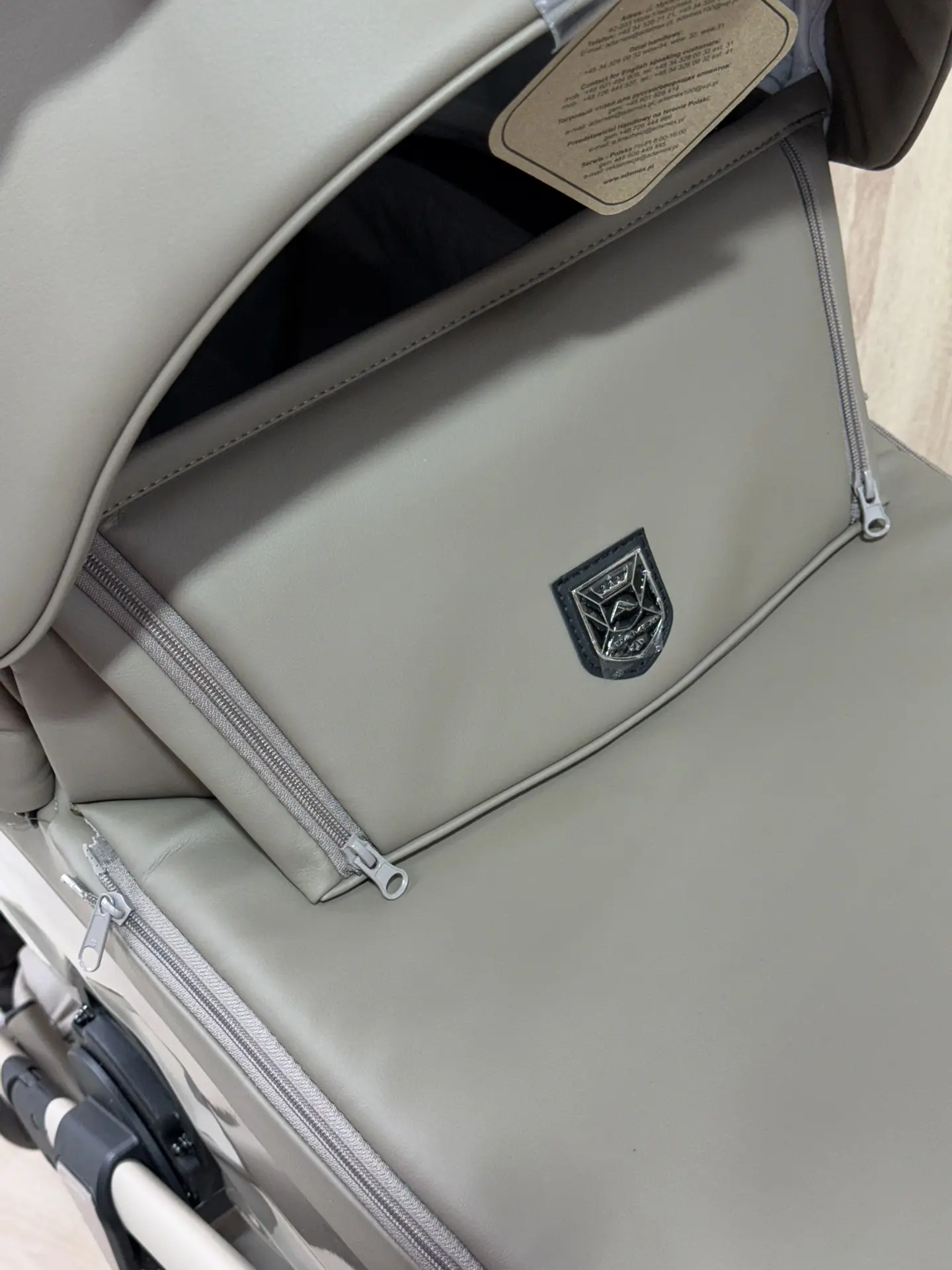 Adamex Chantal Special Edition 
2 в 1 

66800₽
коляска, в которую влюбляются с первого взгляда!

Пре