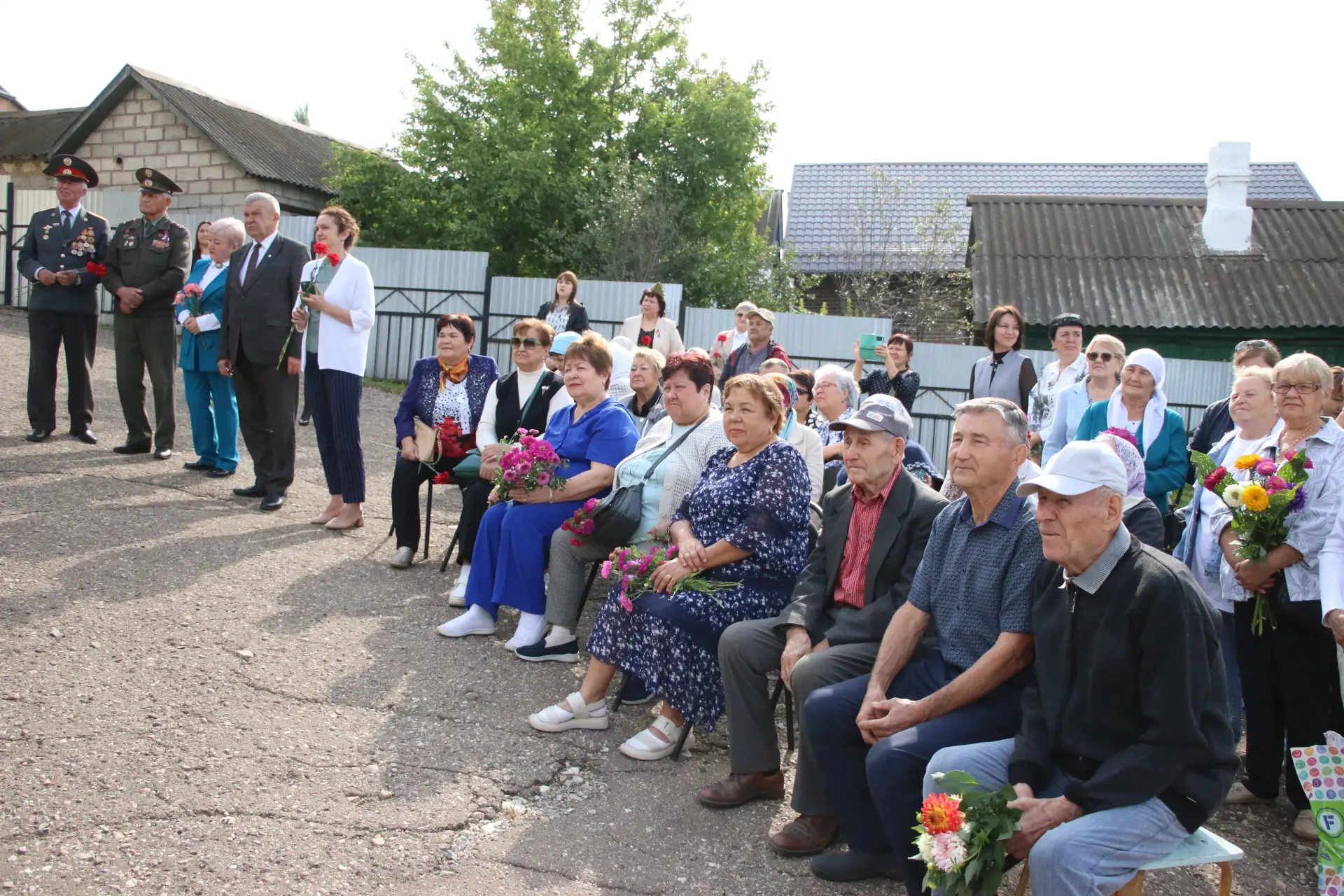 В микрорайоне Туркменево у клуба «Нур» состоялось памятное мероприятие, посвящённое наш...