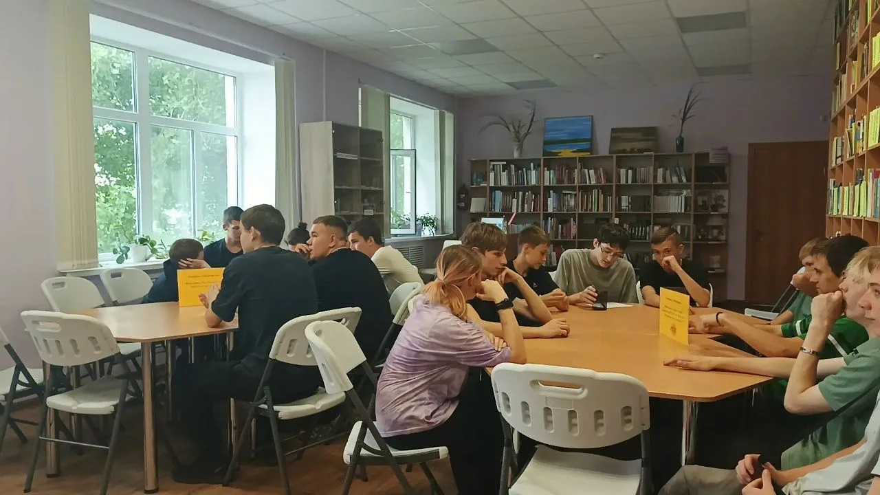 Знание истории своей страны, понимание своих корней и бережное отношение к наследию пре...