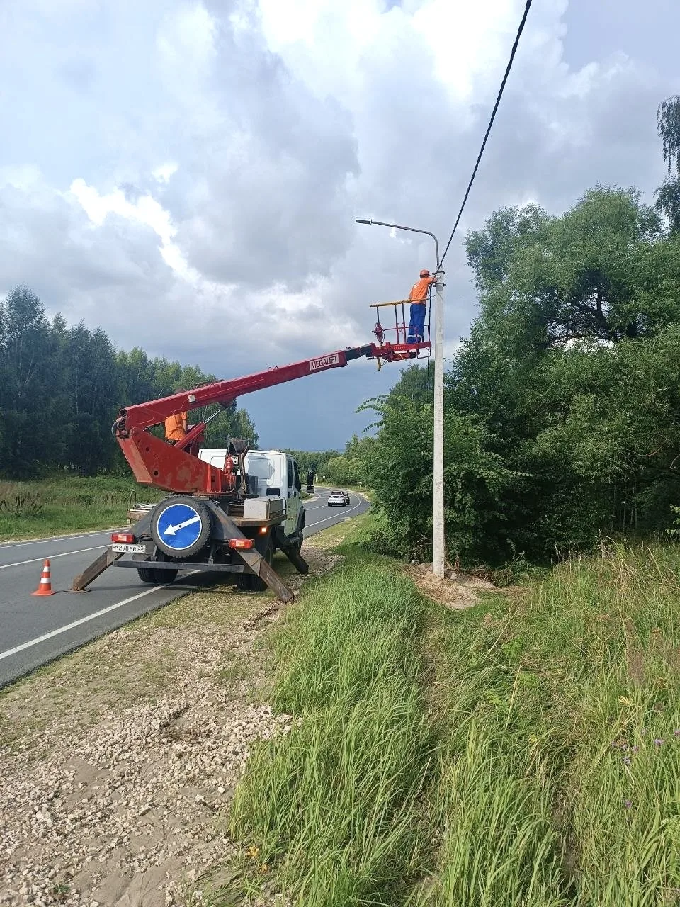 Один день из жизни дорожного освещения⚡️