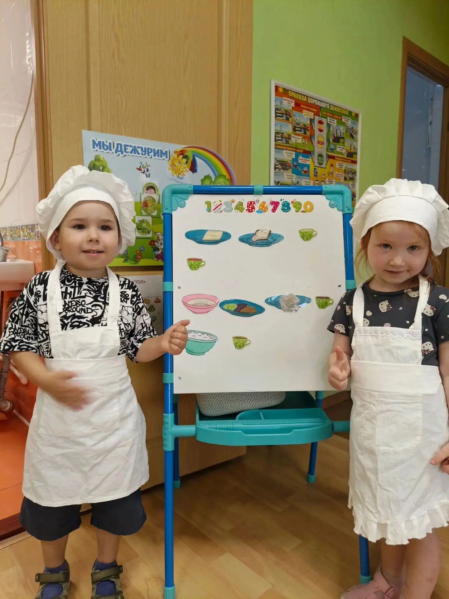 🍽️ Сами придумали, сами выбираем!