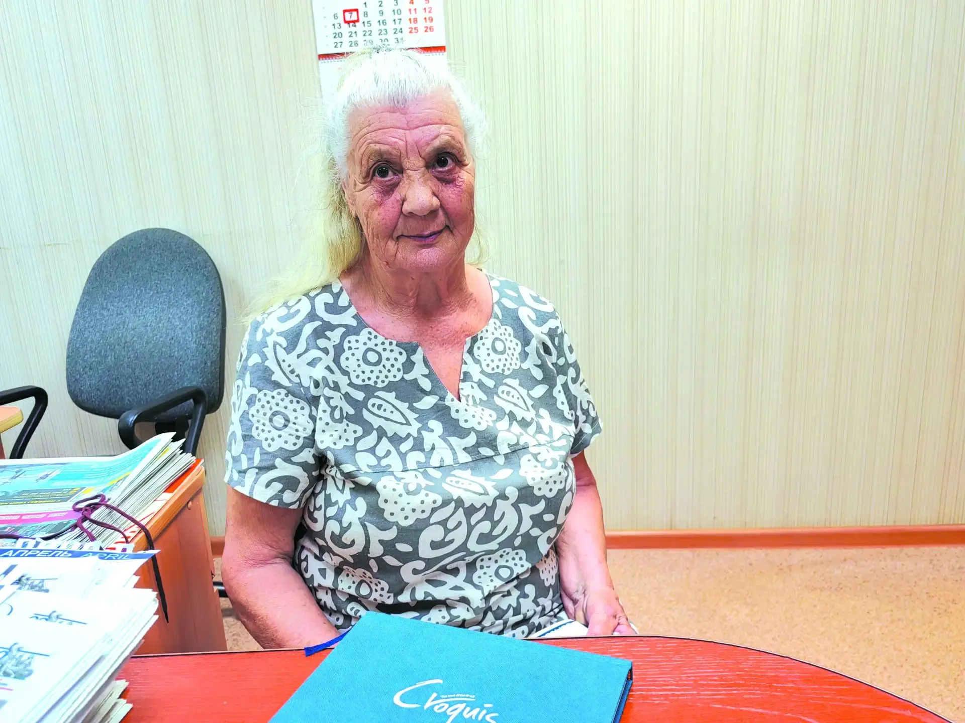 82-летняя жительница Большого Камня пишет стихи, купается в море и учит японский