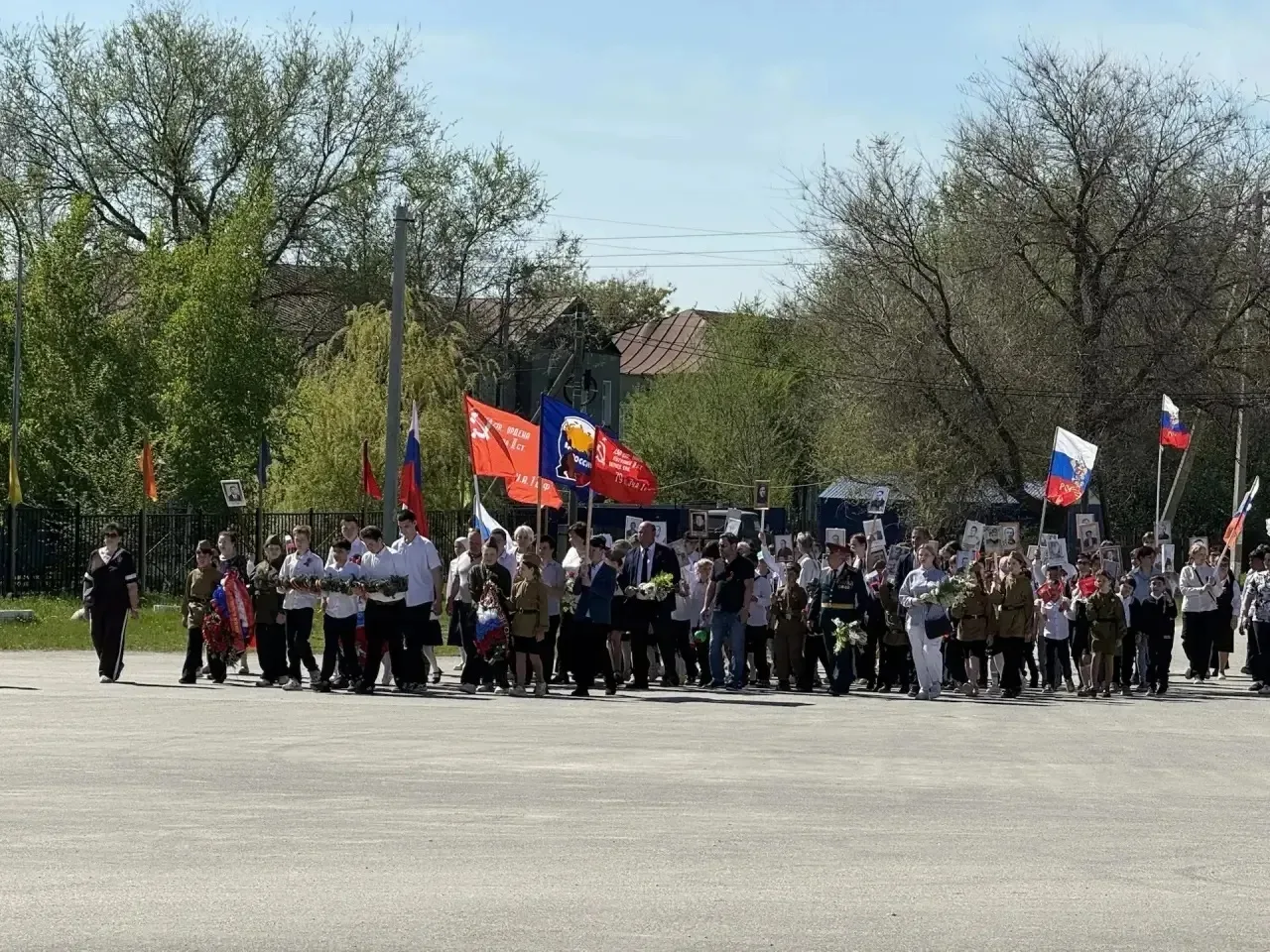 8 мая в поселке Знаменский прошел митинг, посвященный Дню Великой Победы нашего народа ...