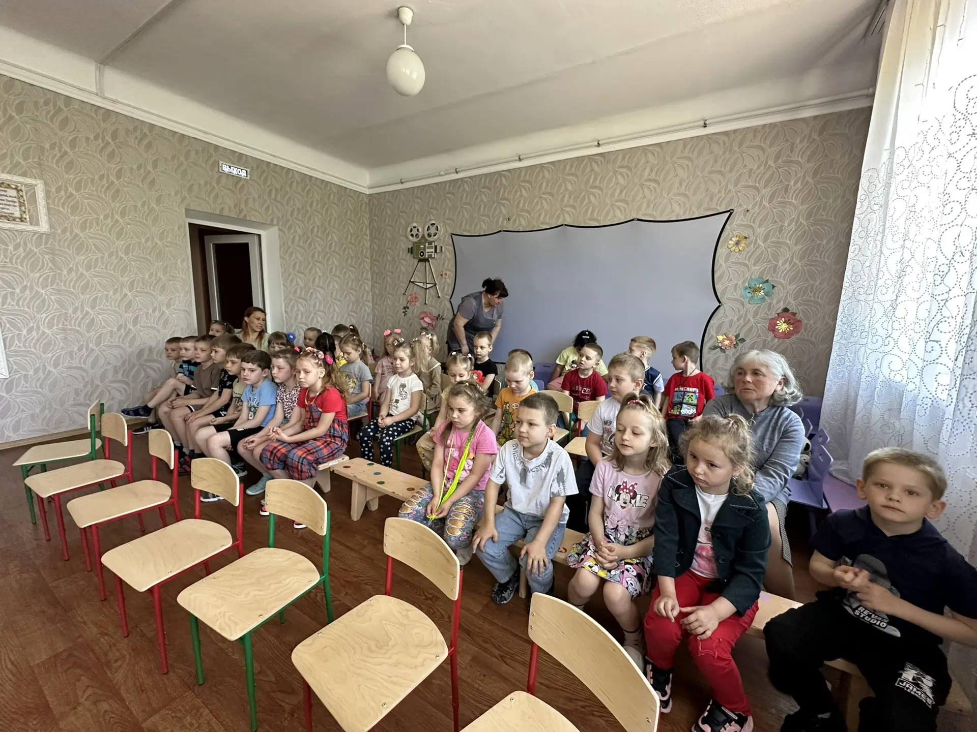 25 мая 2026 года преподаватели и обучающиеся МБУДО ДДШИ провели агитационный концерт в ...