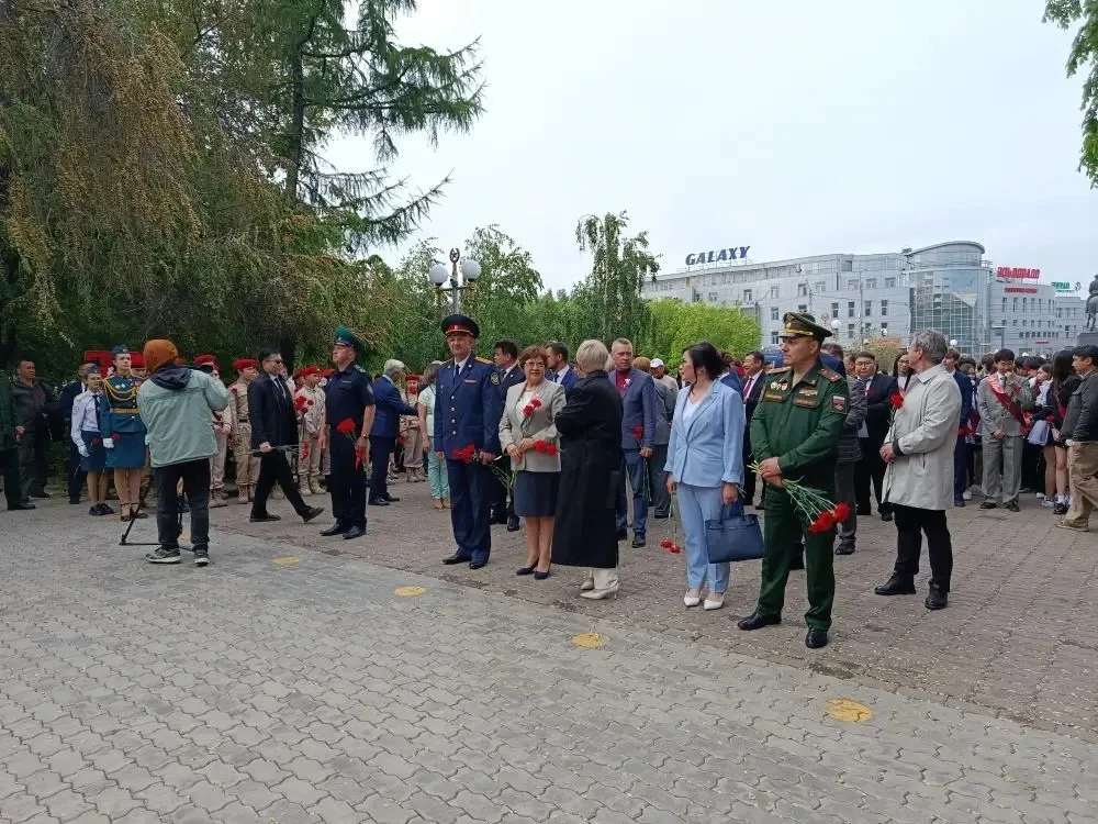 В честь знаменательной даты — 360‑летия Улан‑Удэ — у Мемориала Победы прошла торжественная церемония