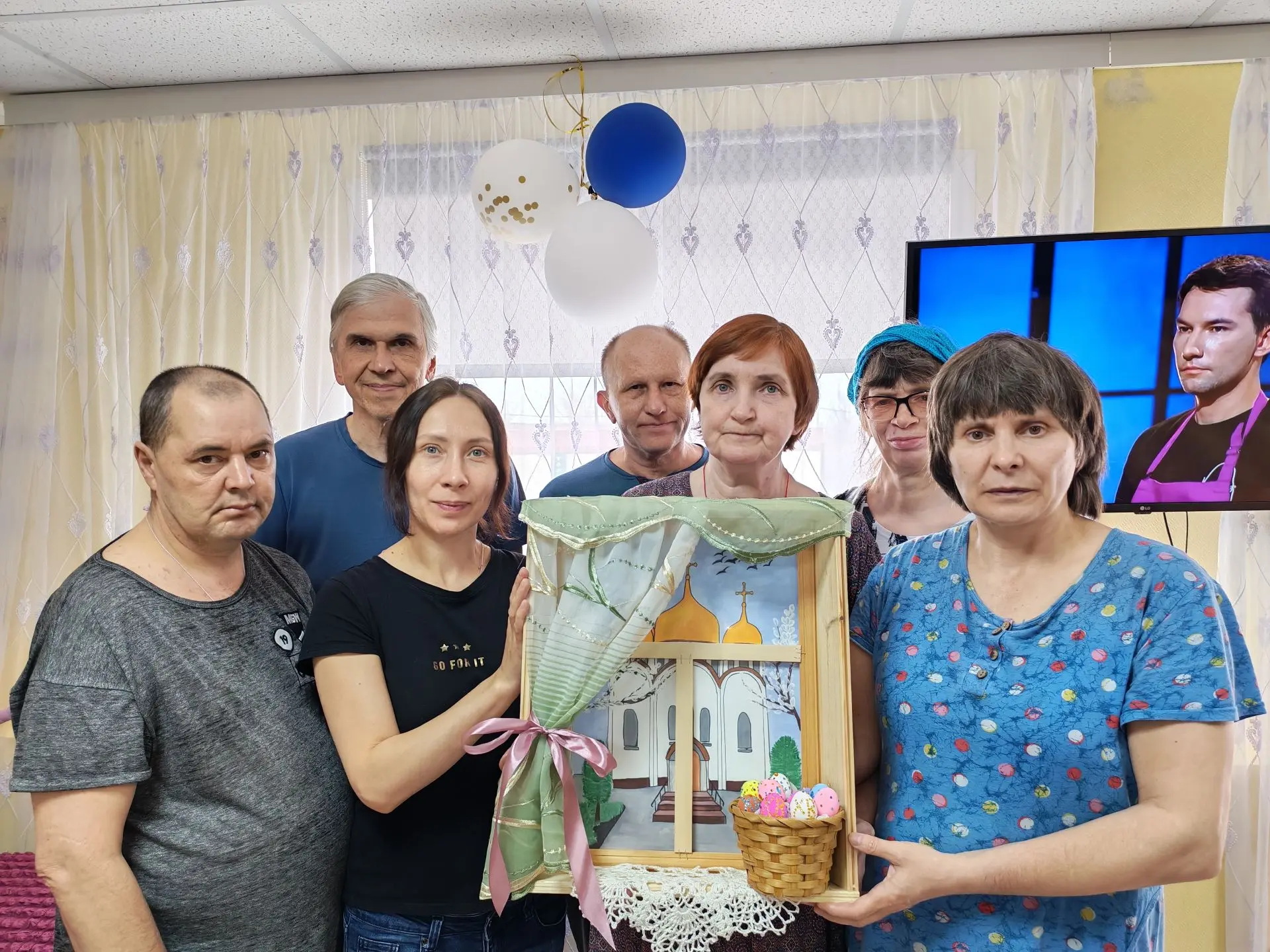 В преддверии светлого праздника Пасхи проживающие "Дома социального обслуживания "Алекс...