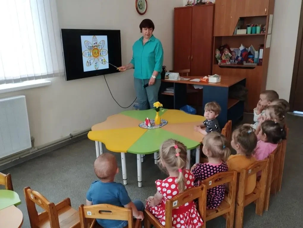 День хороших манер.