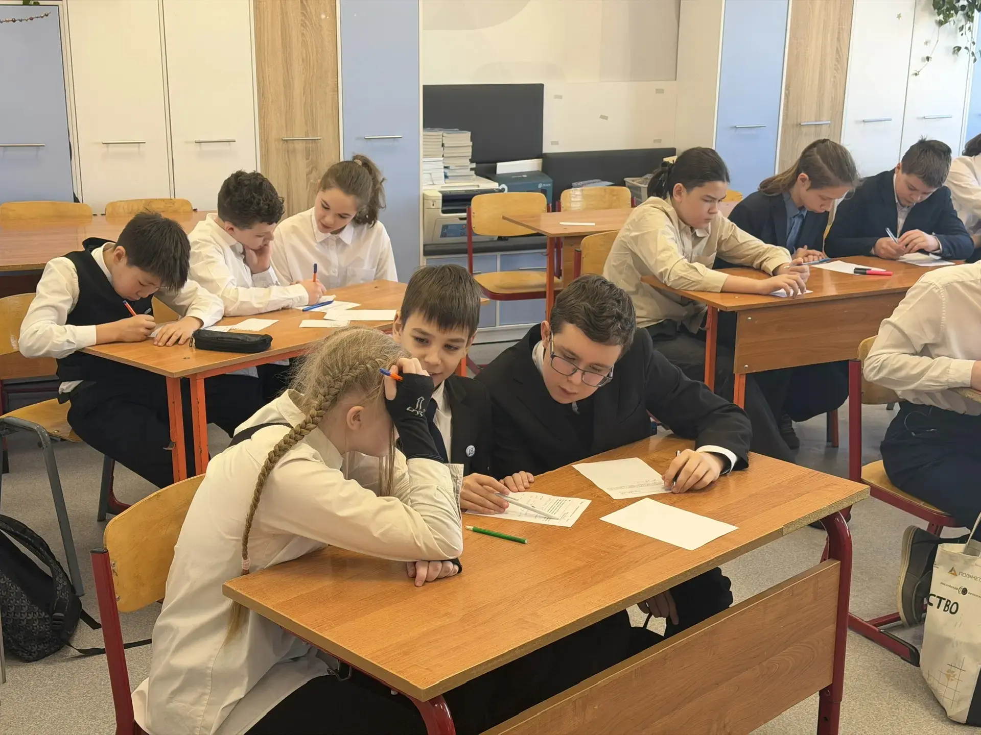 Итоги математической регаты среди 6-7 классов 🧮🏆  В нашей школе состоялась математическая регата — к