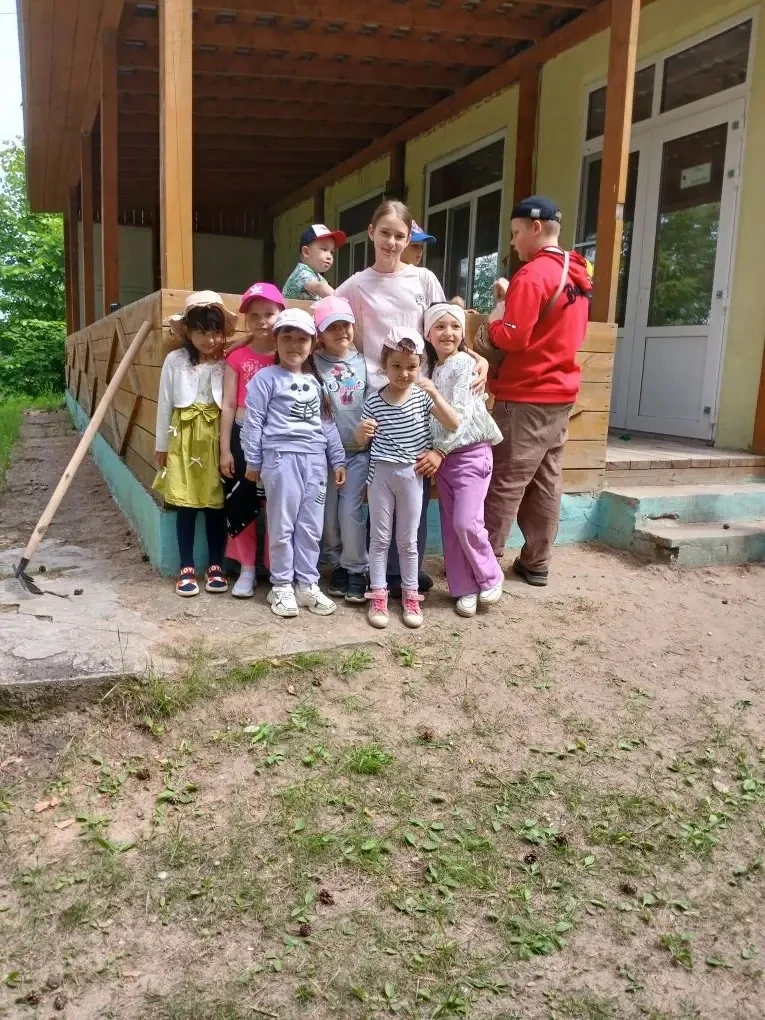 ✨ Трудовой лагерь в нашей школе в самом разгаре! ✨