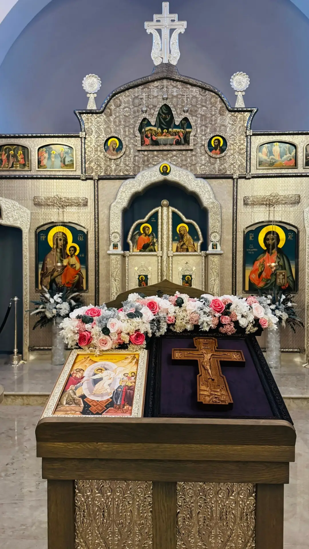 🌷Божественная Литургия в день отдания праздника Воздвижения Животворящего Креста Госпо...