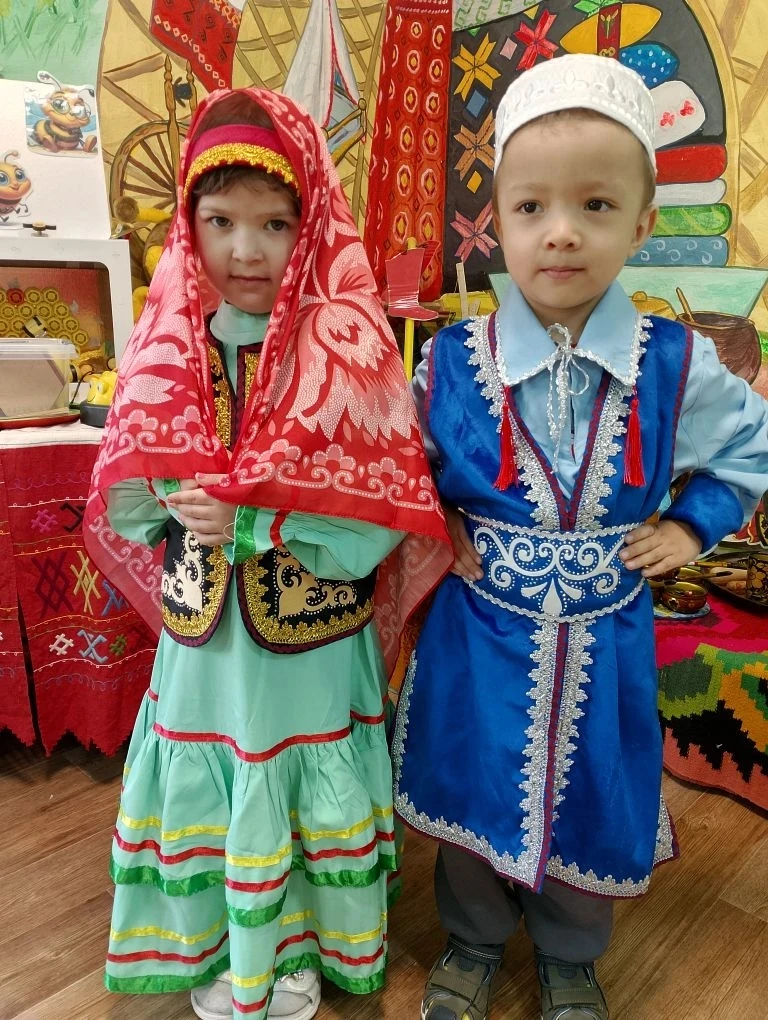 «Урал-батыр» оживает в костюмах!
Вот так любовь к культуре рождается через прикосновение.
Ребята вто