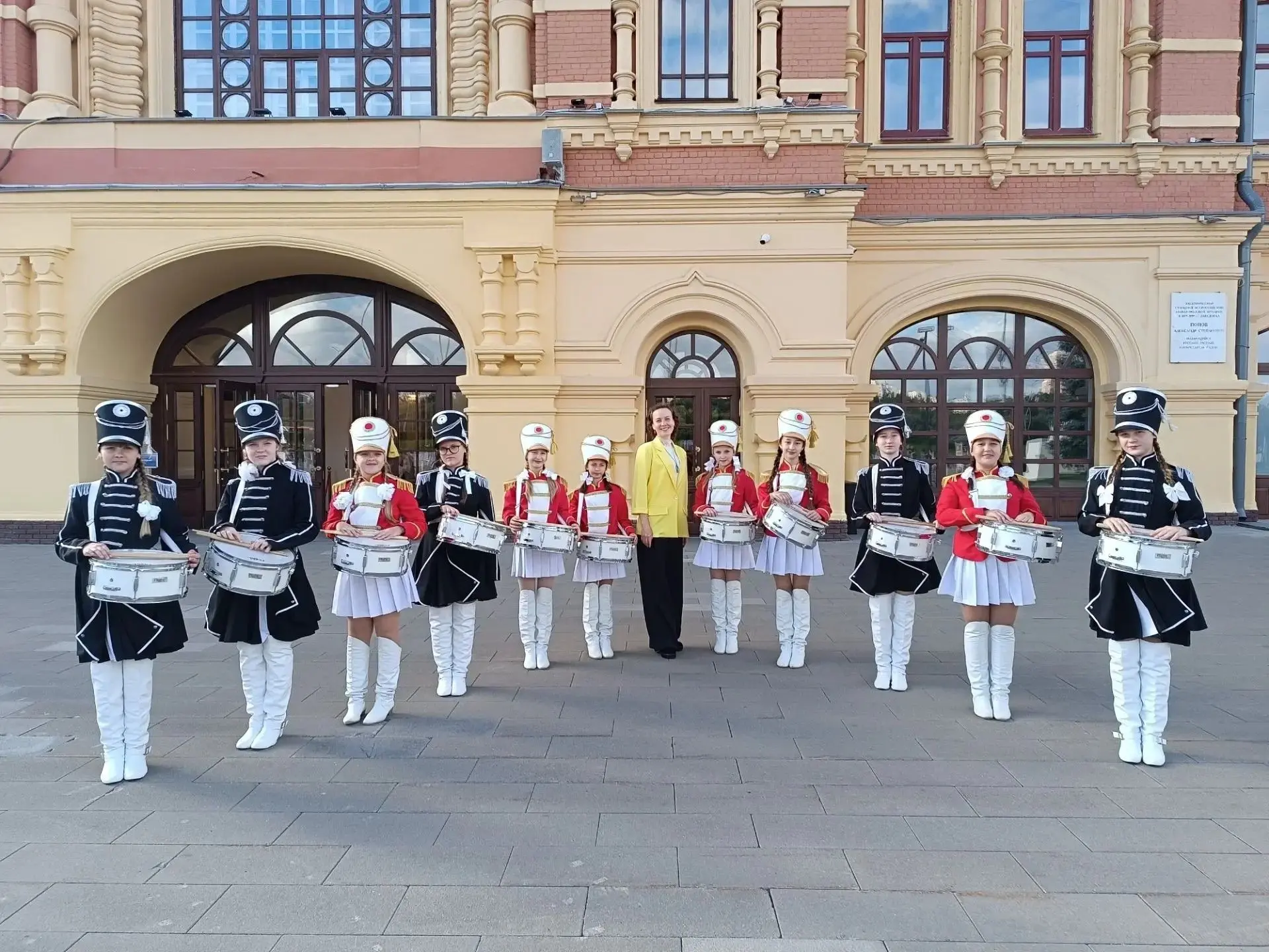 Детский коллектив объединения «Барабанная феерия» Центра дополнительного образования г....