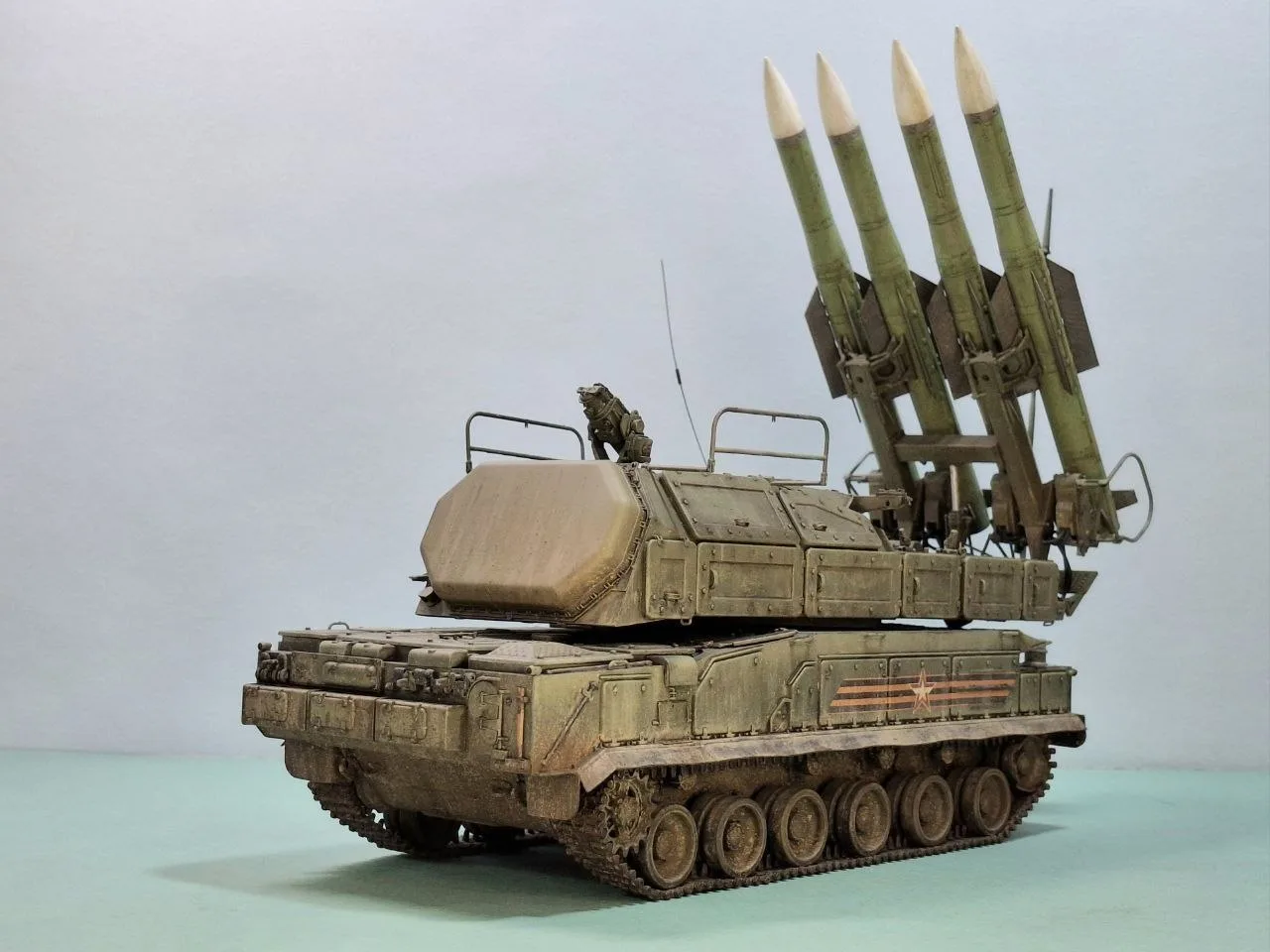 БУК-М2 1/35 Панда.
Константин Е.
Всех Приветствую!
Закончил данную модель. Собирал из коробки. Своег