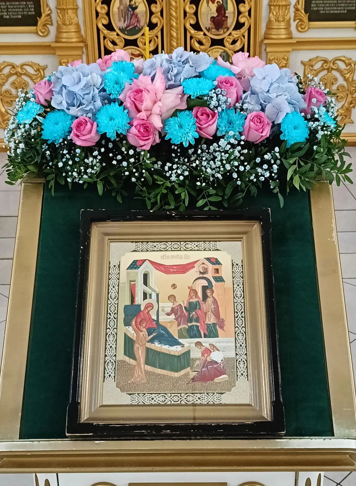 Нам память человеческой истории