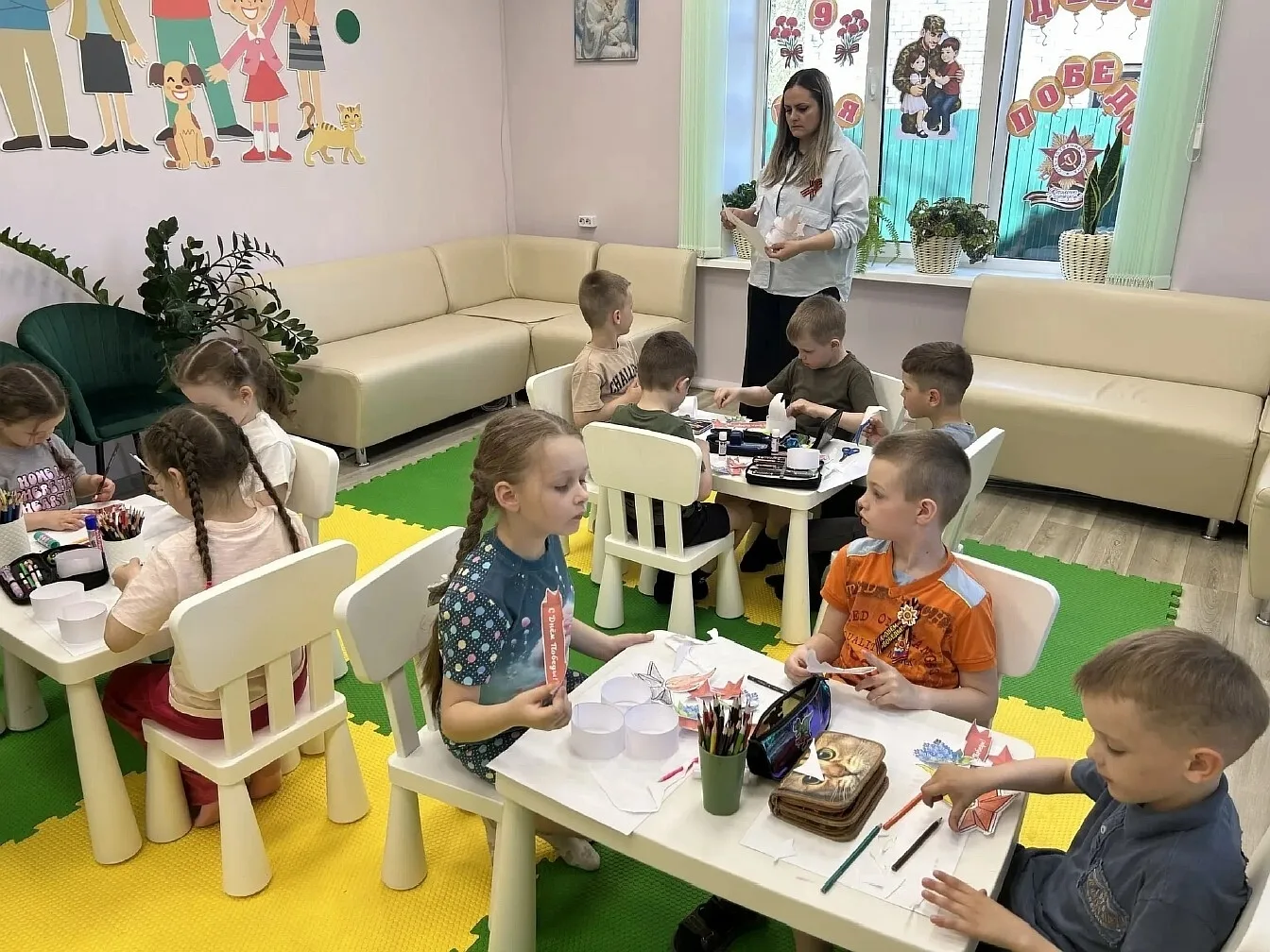 Жуковка | Брянская область🏡  🔹 Сегодня в нашем кружке «Рукоделкино» царила особая атмосфера: ребята 