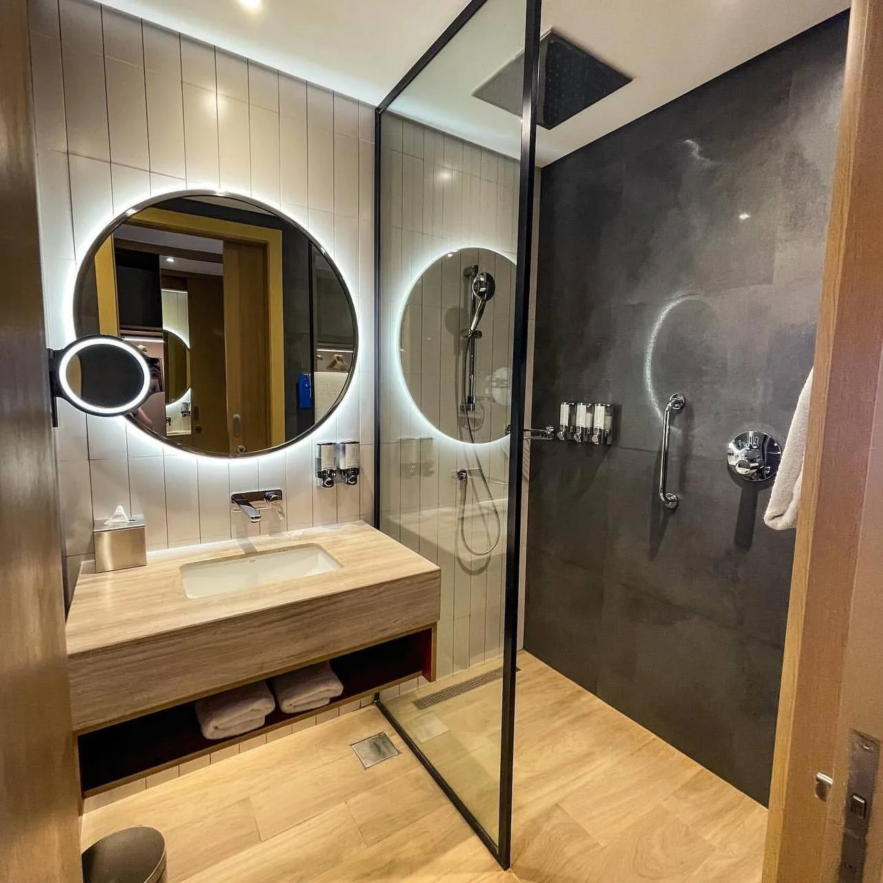 пляжный ОАЭ для семейного отдыха на Все Включено

Hampton By Hilton Marjan Island 4*
Прекрасный отел