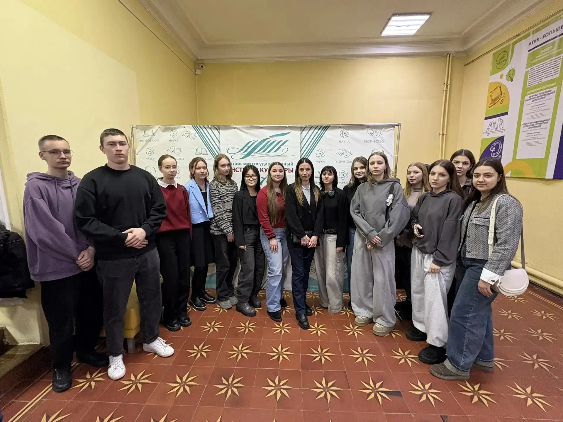 🔥 Студенты колледжа посетили музыкальный вечер.  Студенты специальности «Право и организация социаль