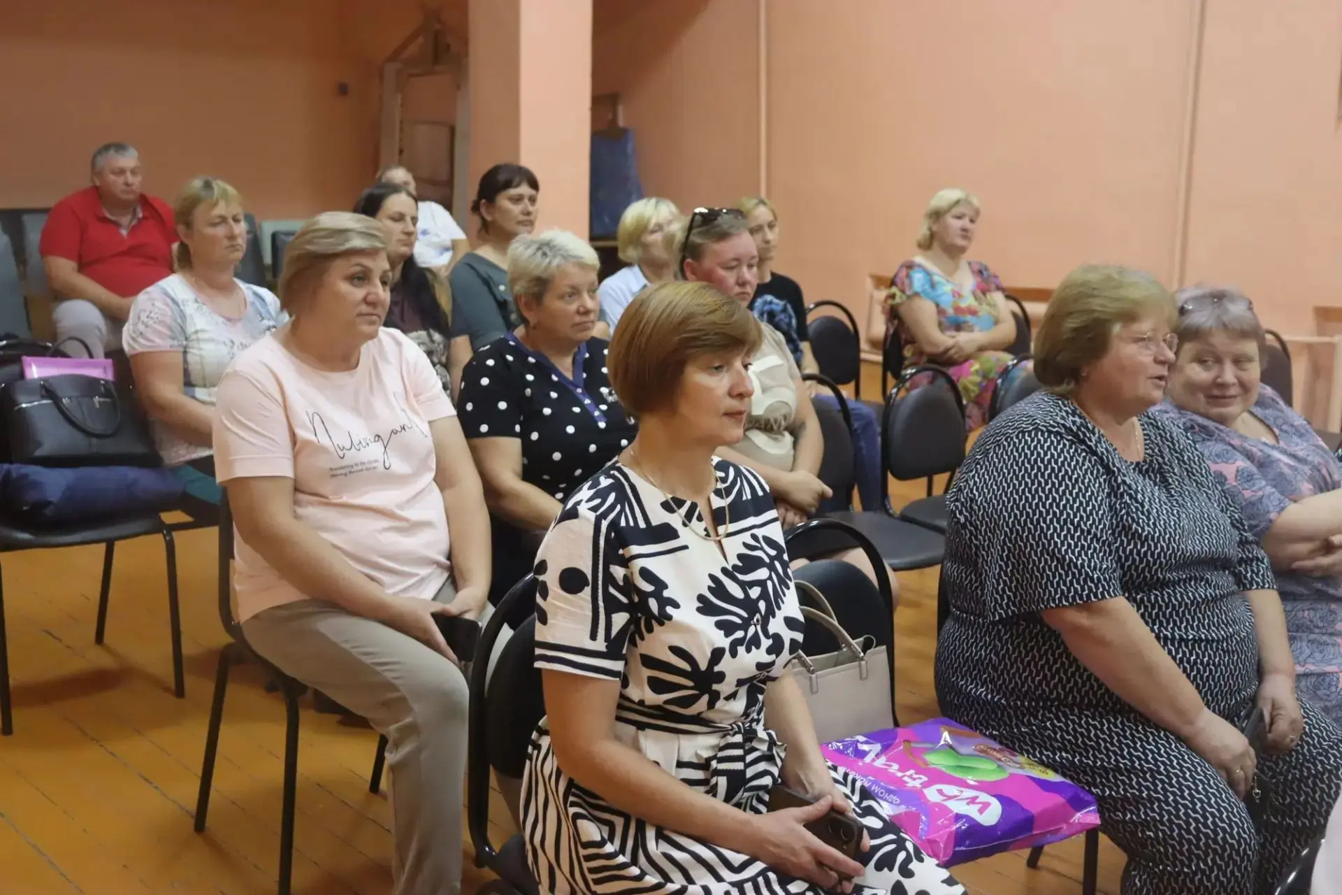 В августе -сентябре во всех муниципальных образованиях Романовского района проходит осе...