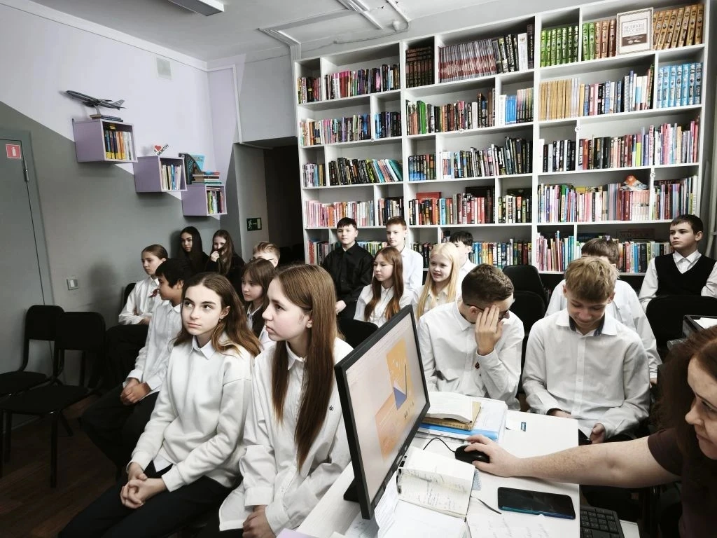🚫 Вместе против буллинга: важный разговор в 7-х классах  На прошлой неделе  прошёл литературно-этиче