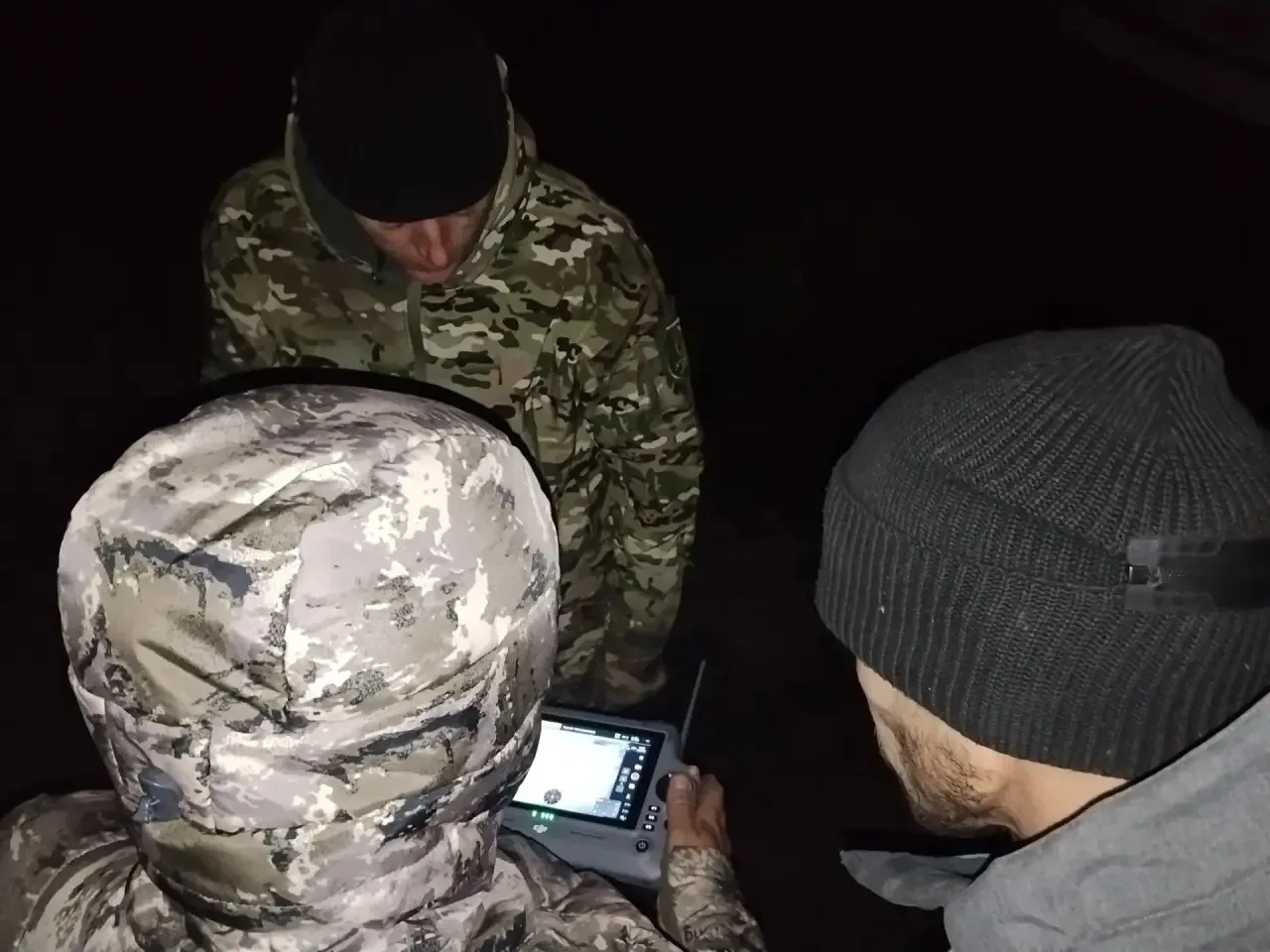 К нам обращаются охотники-любители, которые хотят принять участие в обеспечении обществ...