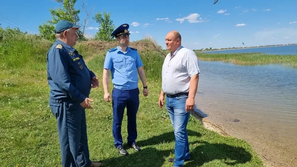 Во исполнение поручения прокуратуры Курганской области и в преддверии летнего сезона, прокурор Полов