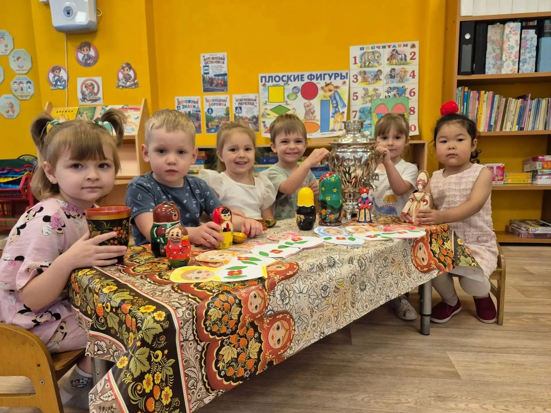 🎉 День народной игрушки в группе «Веснушки»! 🎉