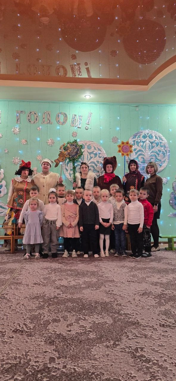 Волшебство русских традиций: «Коляда! Святки – запевай колядки!»самого Крещения.