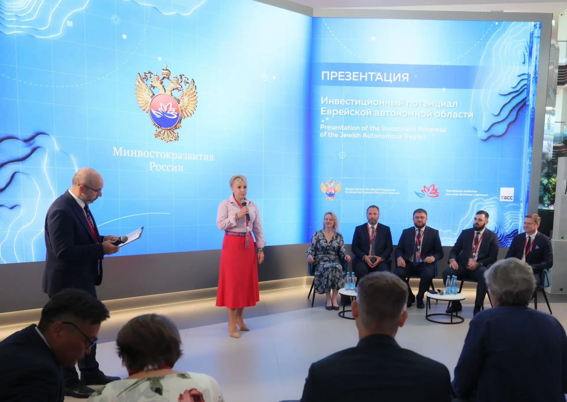 На полях ВЭФ провели презентацию инвестиционного потенциала Еврейской автономной област...