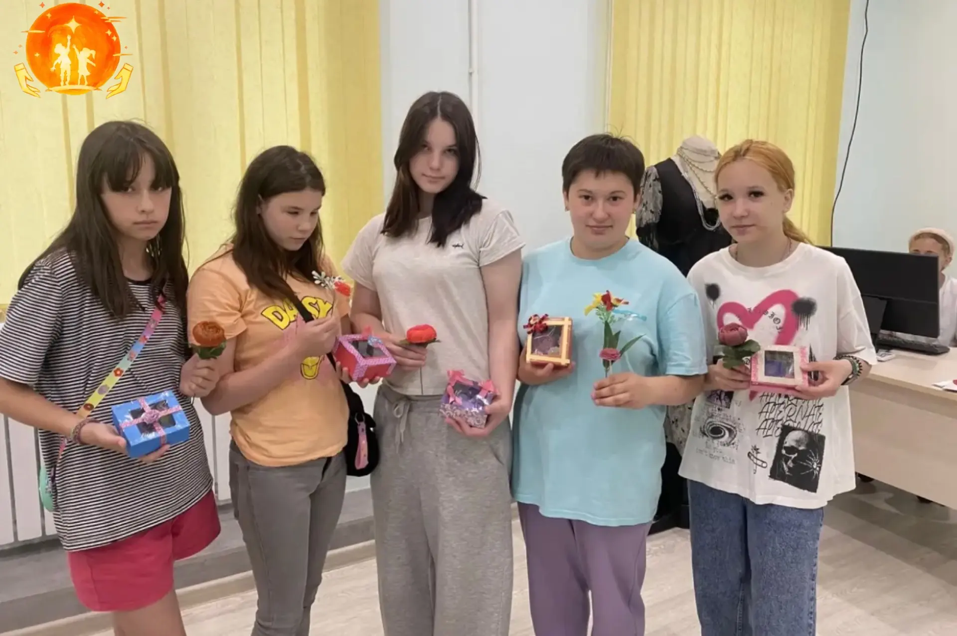 🧼 Наши руки не для скуки 🧼 

🧼 Сегодня в нашем Центре прошел мастер-класс по мыловарению. Мыловар