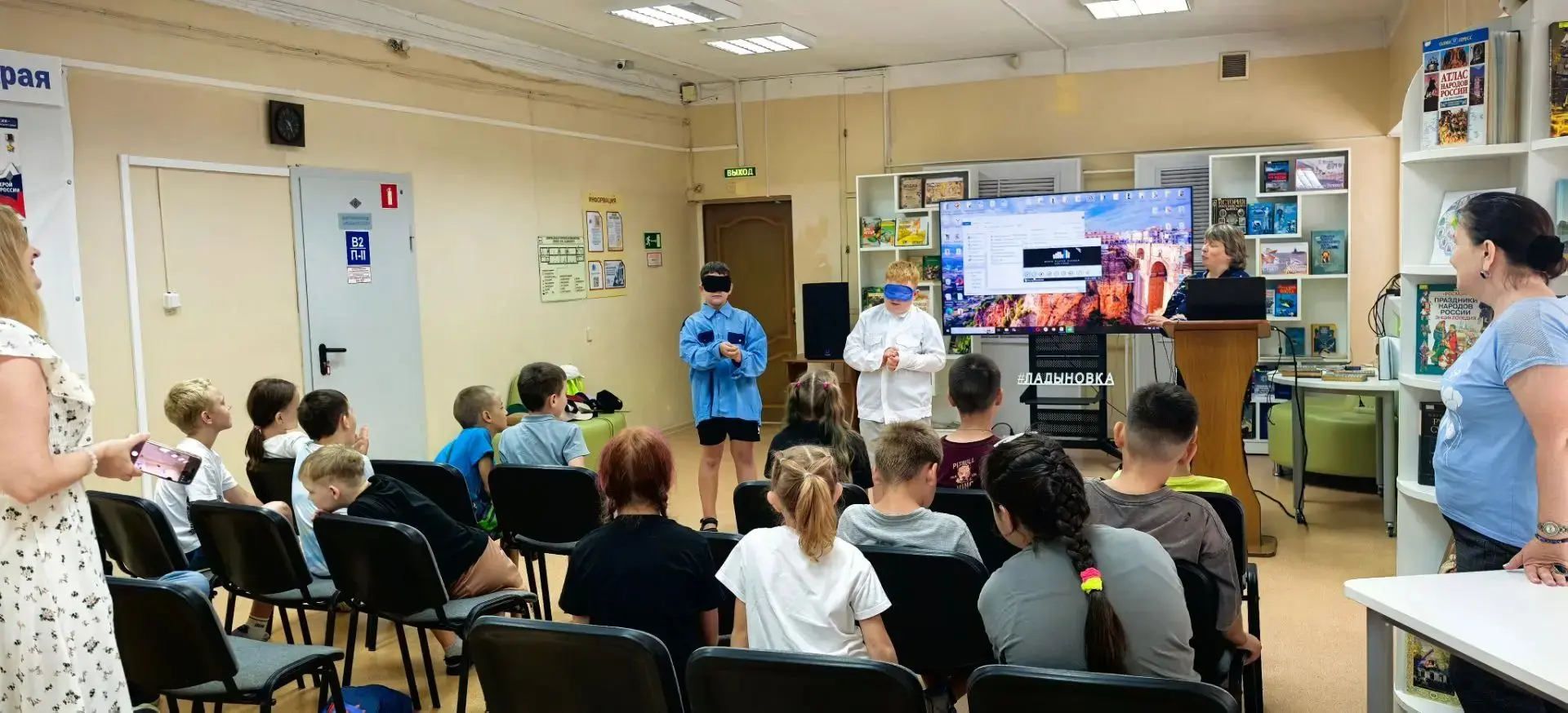 Хотим выразить огромную искреннюю благодарность всему дружному коллективу городской биб...
