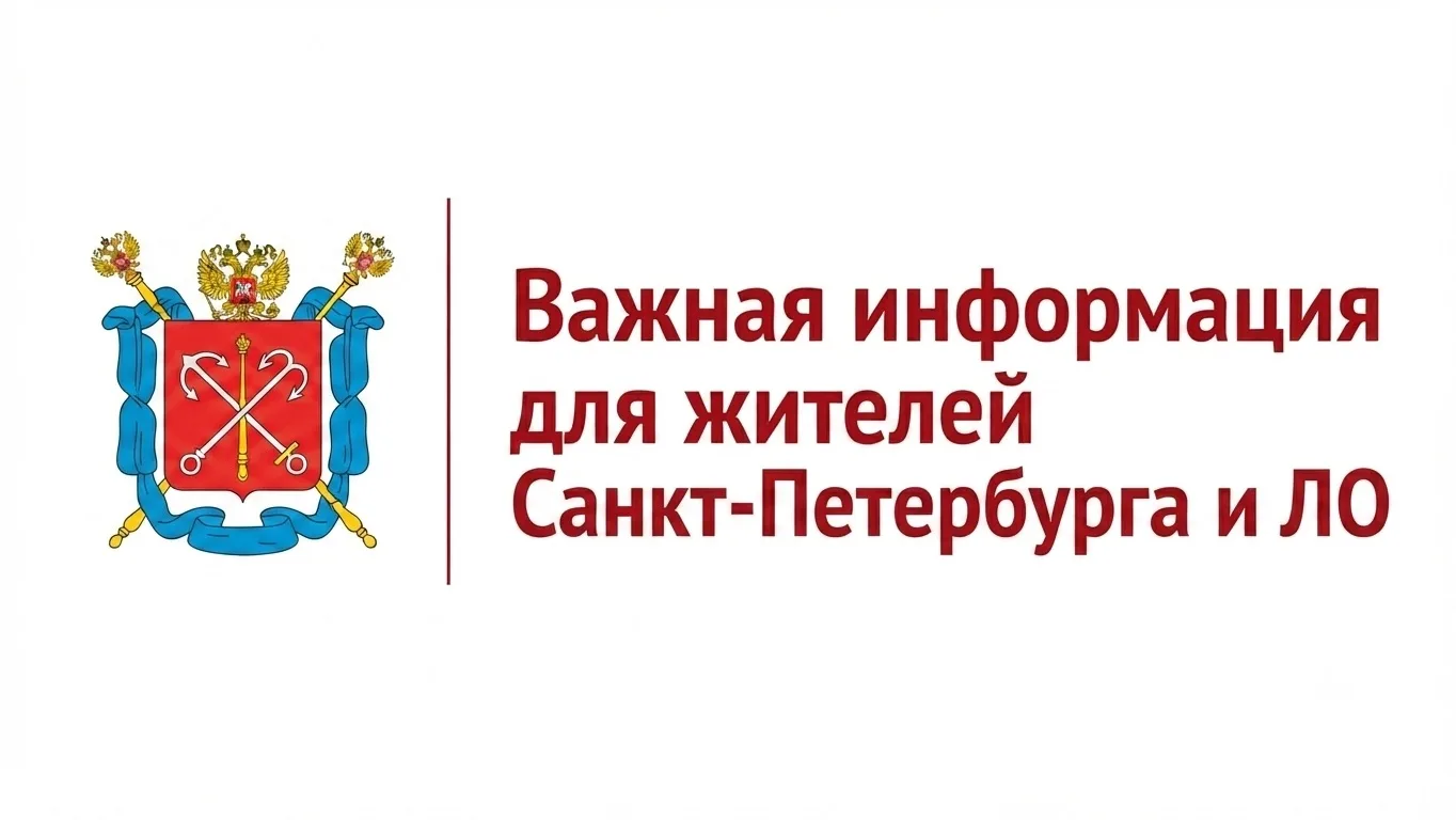 Знаменитый зеркальный дворик на Почтамтской, 3–5 — место, где стены полностью выложены ...