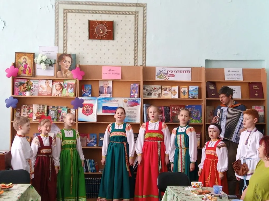 4 марта в Калманской межпоселенческой библиотеке состоялось мероприятие - "Праздник кра...