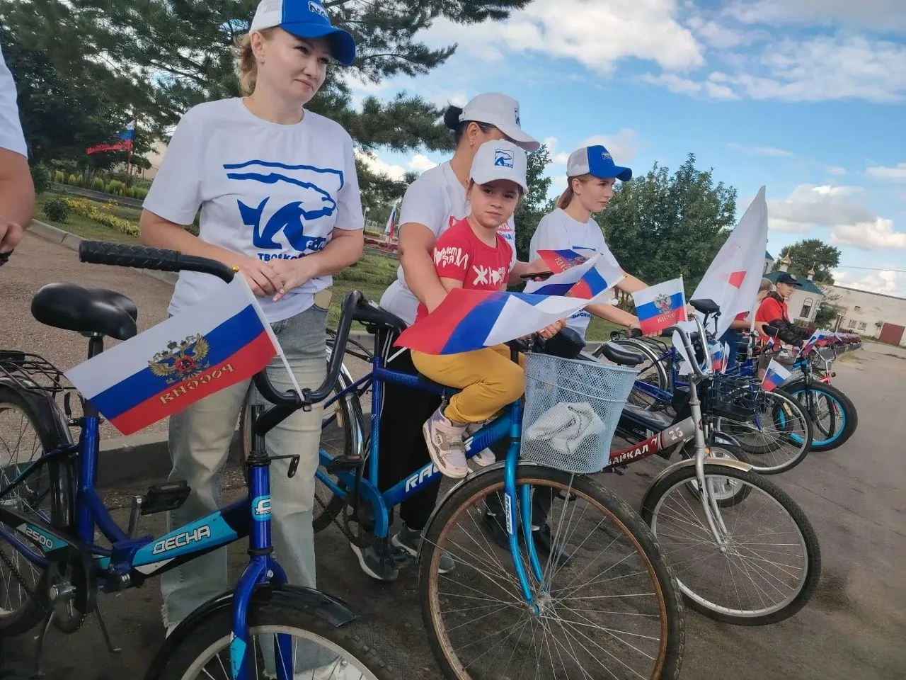22 августа 2026, в День государственного флага Российской Федерации на центральной площ...