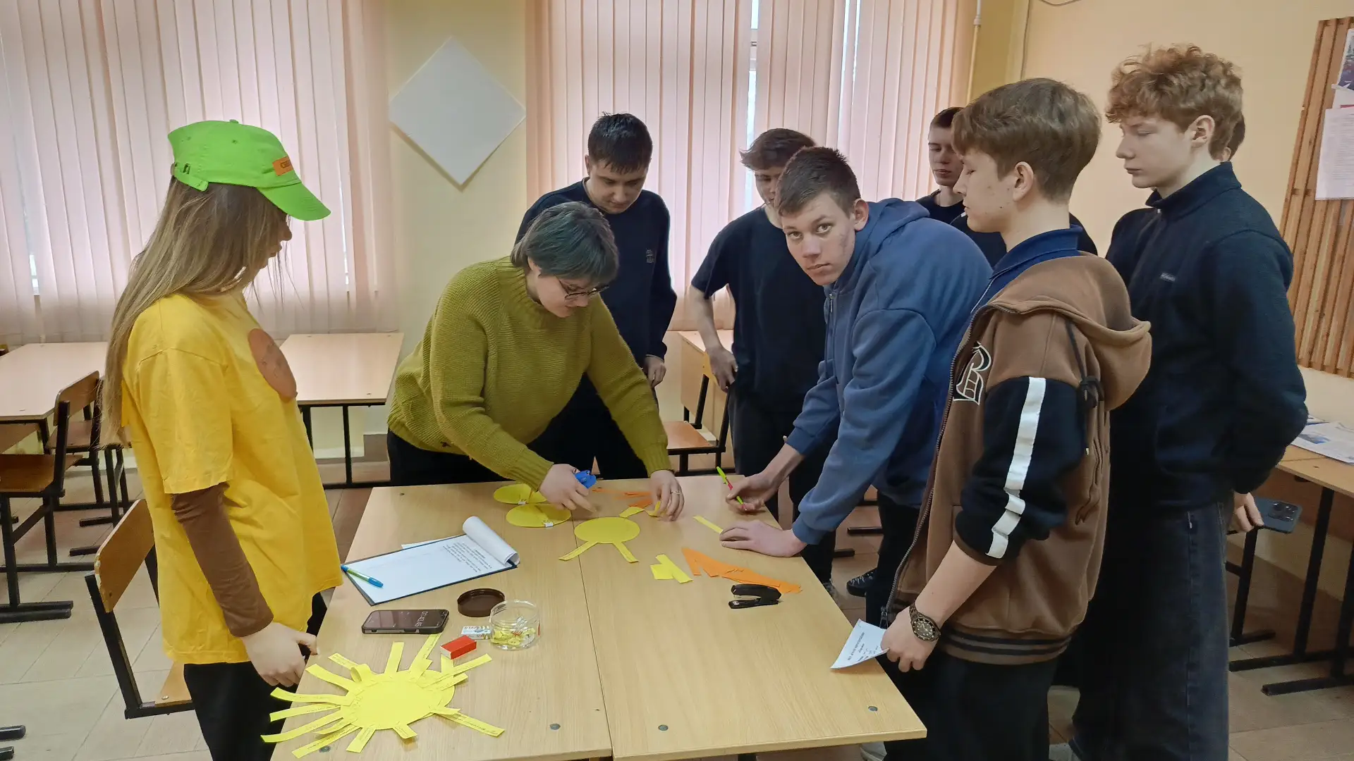 🌿 В рамках месячника экологического воспитания на отделении профессиональных технологий Ейского поли