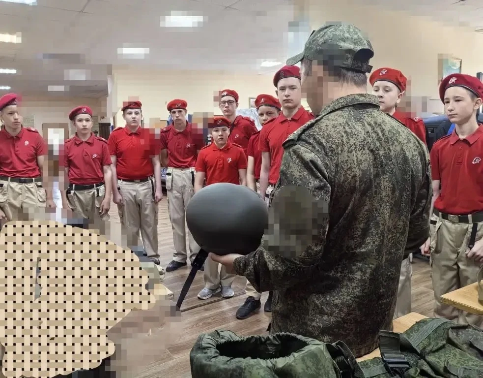 "Юнармейские будни профильной смены "

🇷🇺 Лето продолжается, а значит воспитанники профильной  сме