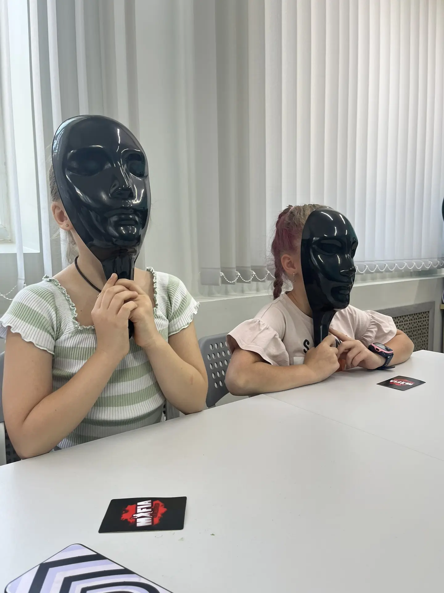 Для ребят 1-5 классов: Хотите интриг и летнего настроения? 😎

В пятницу, 19 июня случится настоящее