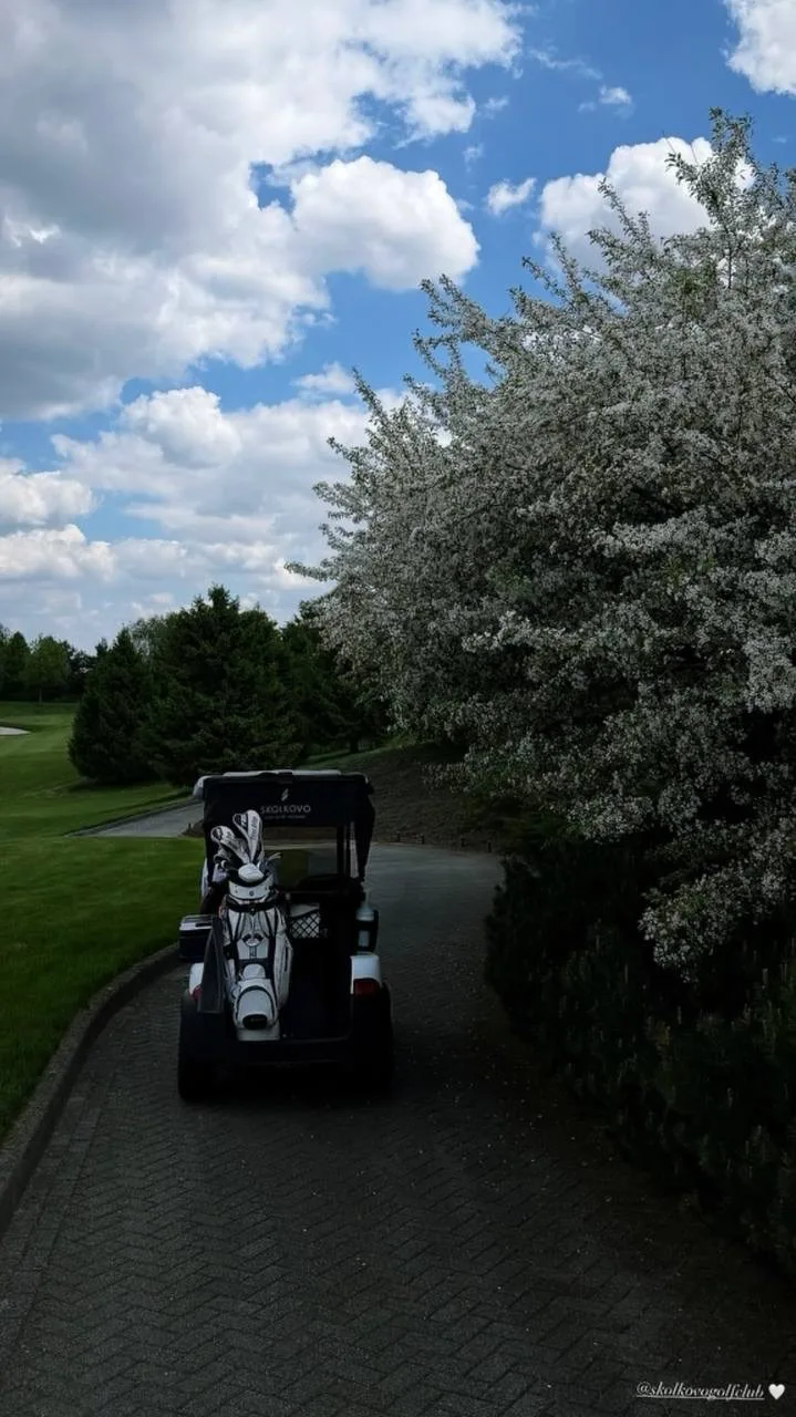 Спасибо за ваши отметки — всегда приятно видеть клуб вашими глазами ⛳️✨