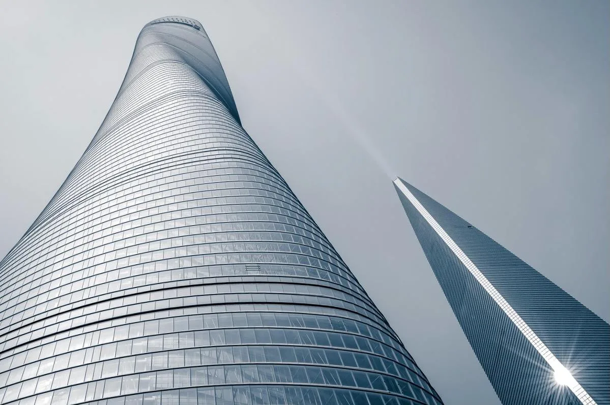 Шанхайская башня, Китай 🇨🇳  🔹 Высота Шанхайской башни - 632 метра, 130 этажей. Это самое высокое зда