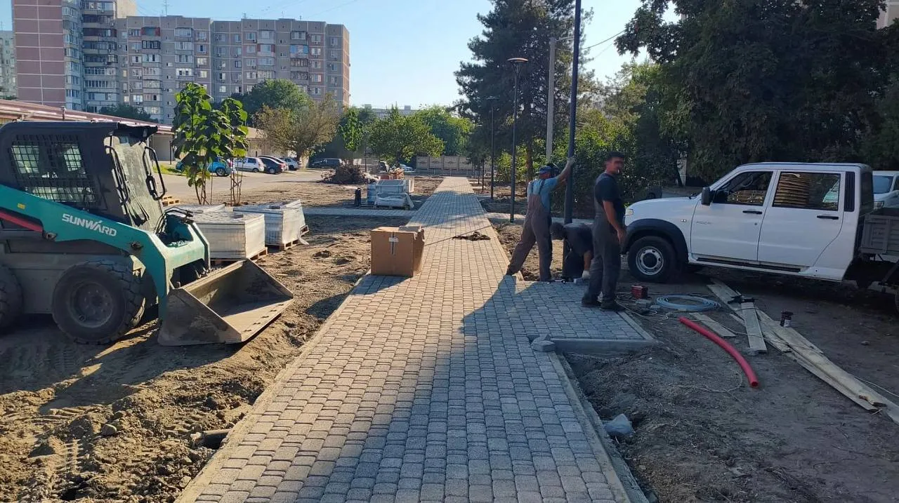 В Юбилейном микрорайоне Краснодара создается новая зелёная зона.