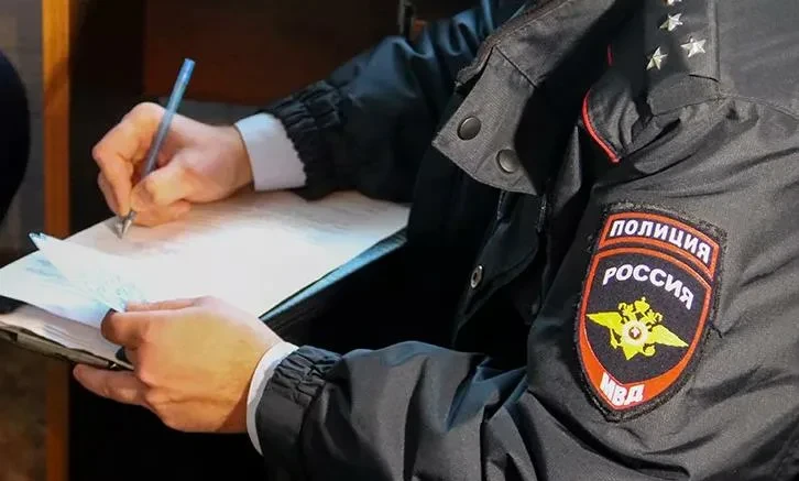🚨 Железногорец с пистолетом в руках угрожал убить водителя мусоровоза