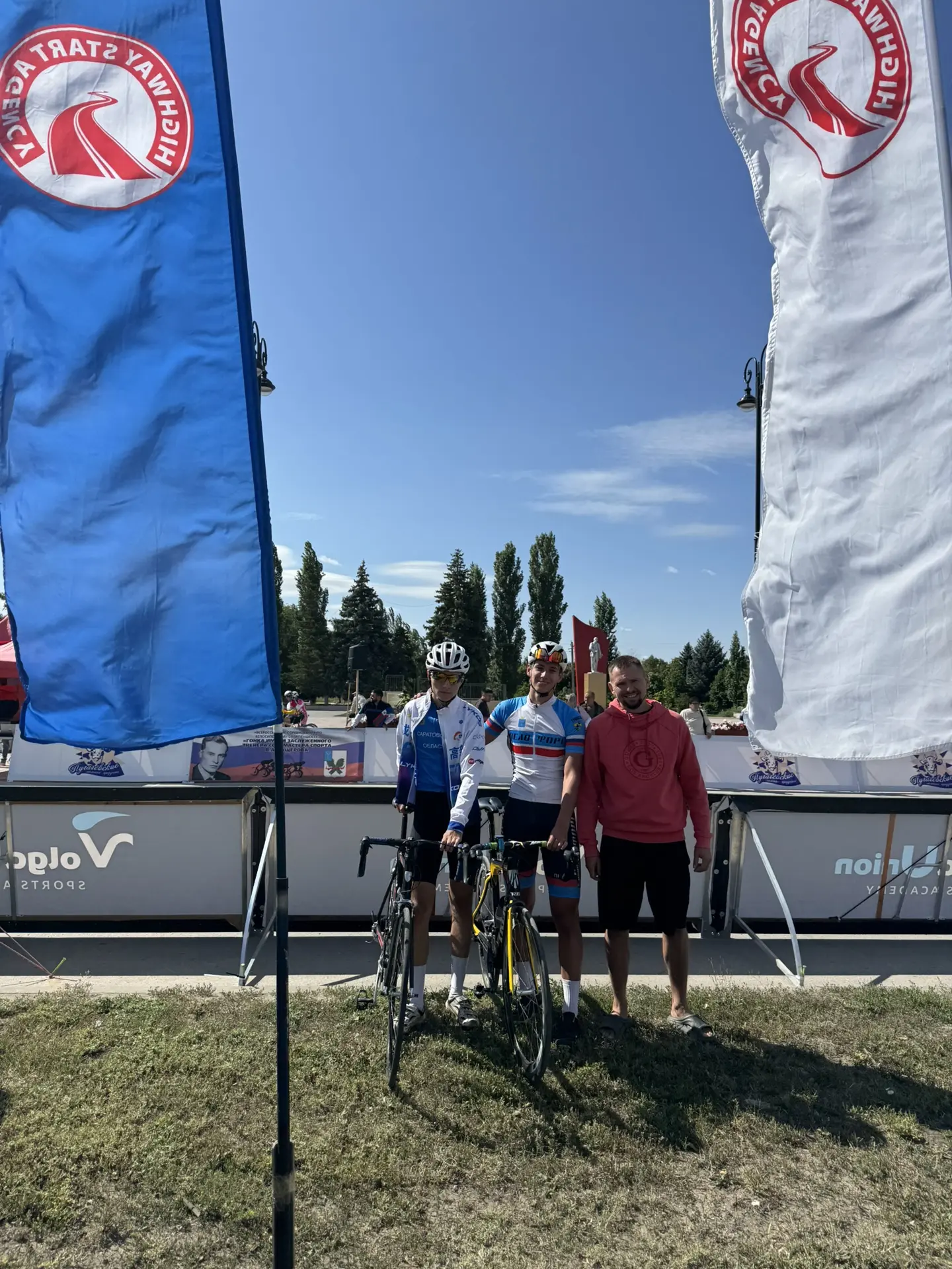 🚴‍♂️ 4 дня на пределе возможностей: наши велосипедисты на этапе Кубка России!