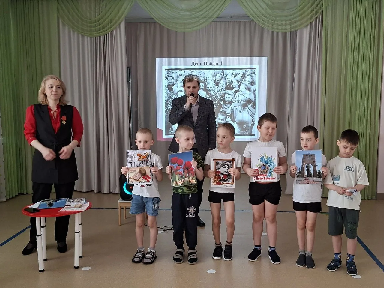 ✨️В нашем детском саду прошла трогательная музыкально-литературная гостиная «Гордимся славой твоей, 