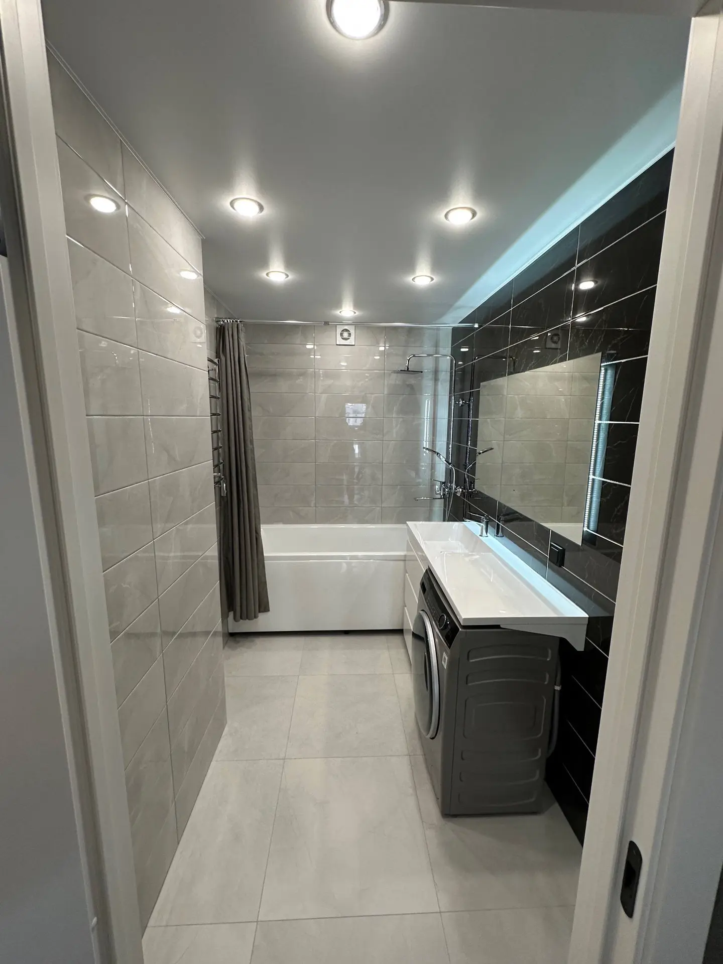 Выполнил ремонт ванной комнаты и туалета🛁