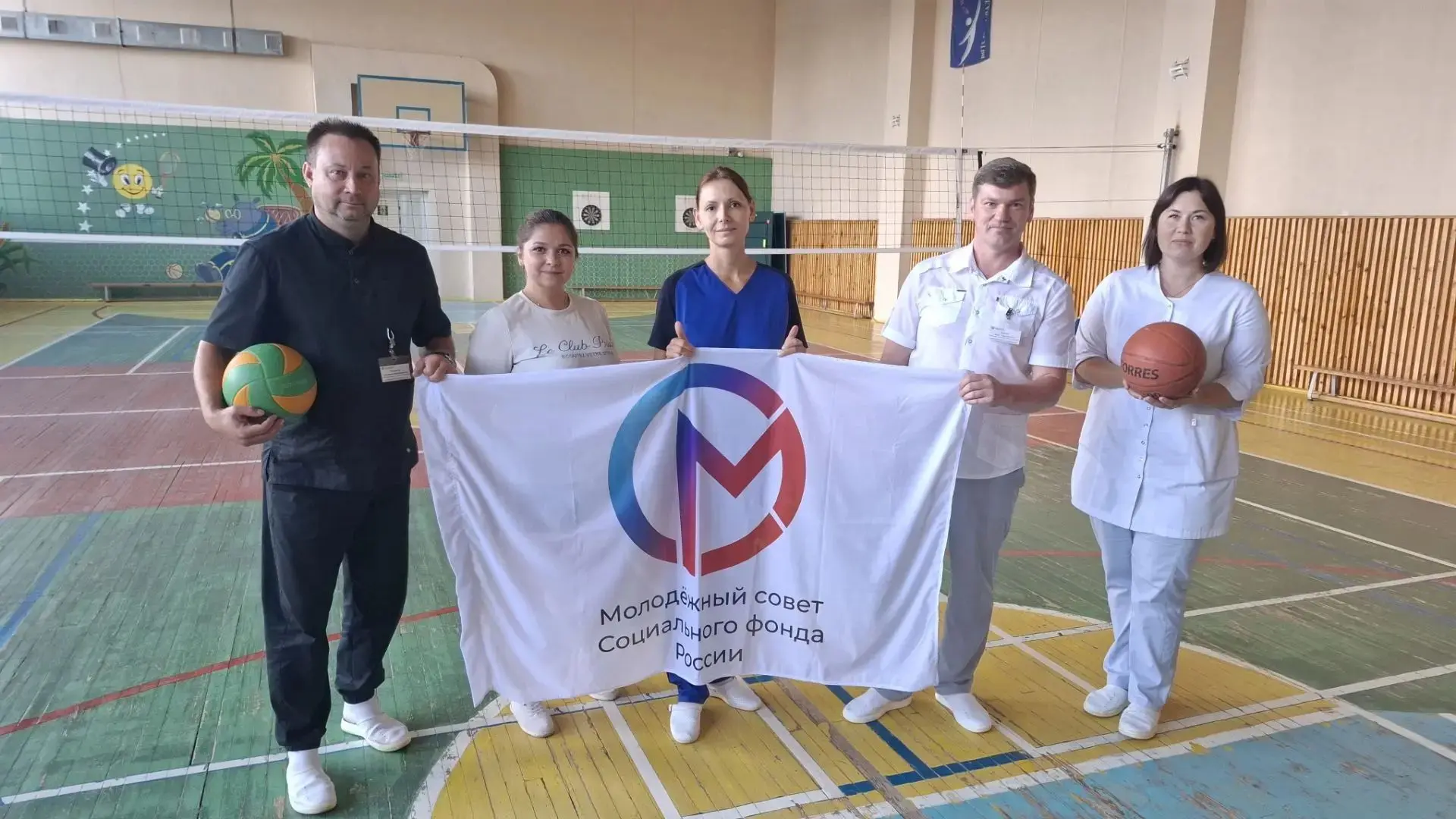 Сила в движении, единство в команде

🏐В нашем Центре здоровый образ жизни — это не просто слова из 