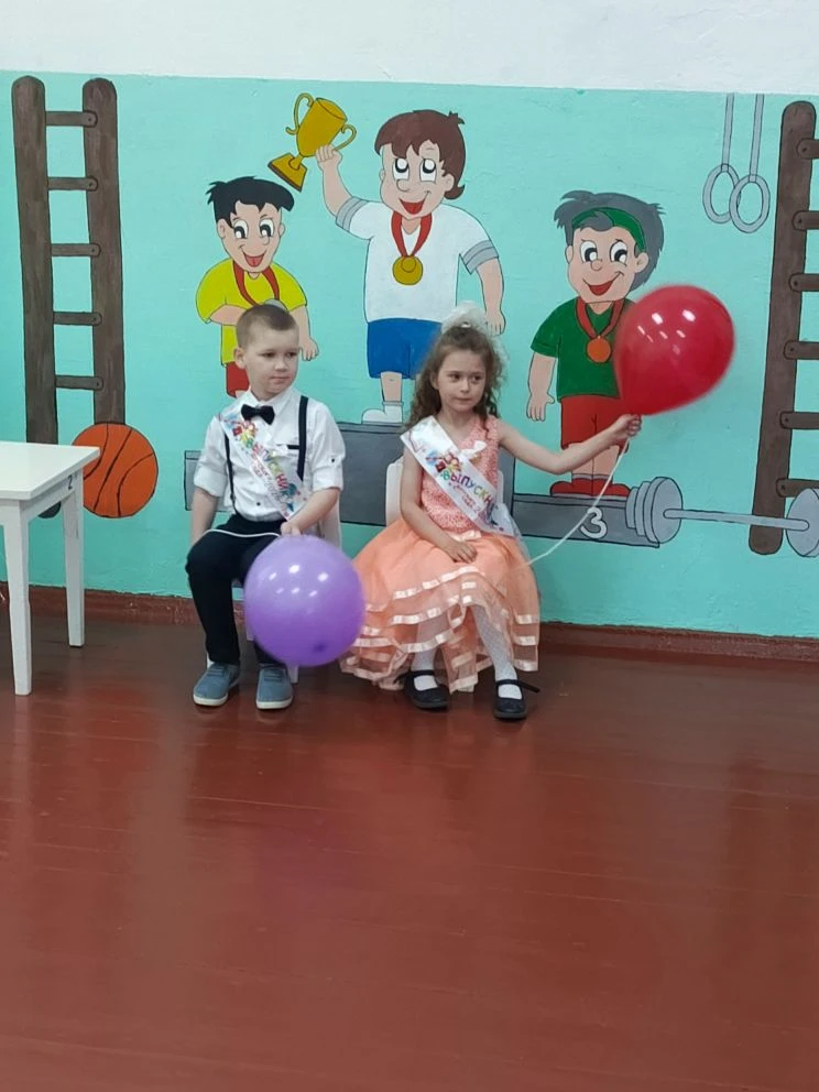 Сегодня у нас состоялся трогательный и незабываемый выпускной в детском саду! Хоть наша школа и небо