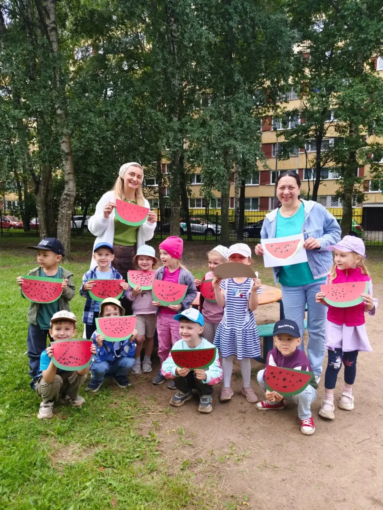 🍉 Лето в группе «Мозаика»: празднуем День арбуза! 🎉