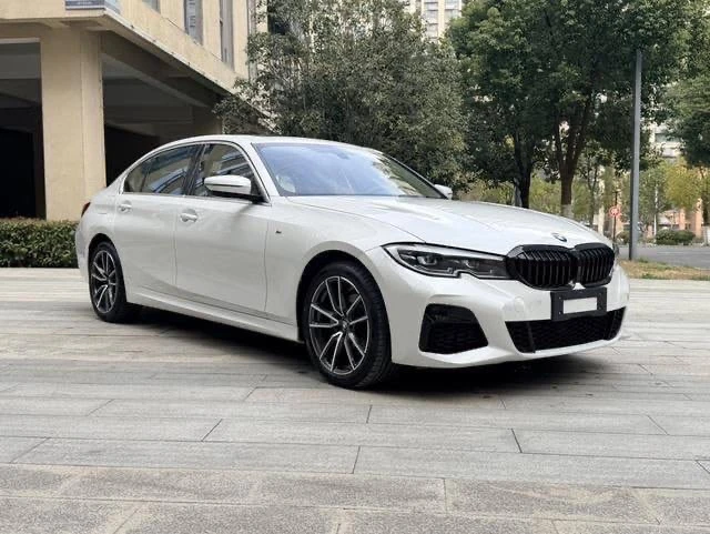 BMW: ЭТАЛОН УПРАВЛЯЕМОСТИ